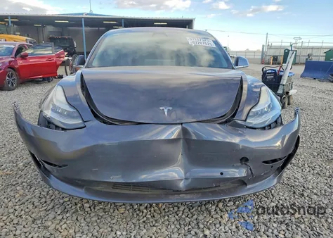 2018 Tesla Model 3 из США, поврежденный, VIN 5YJ3E1EA0JF007832